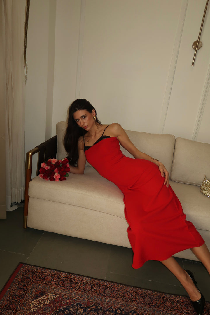 CRIMSON DRESS