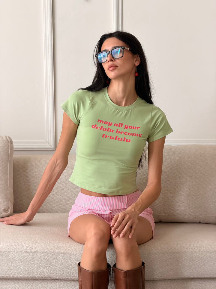 DELULU BABY TEE