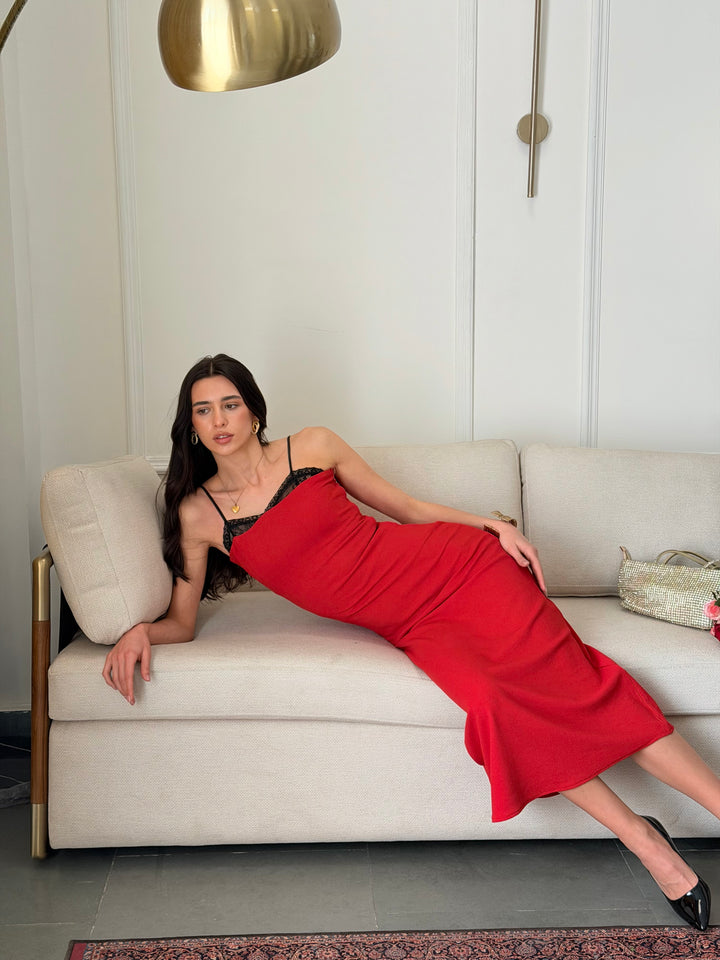 CRIMSON DRESS