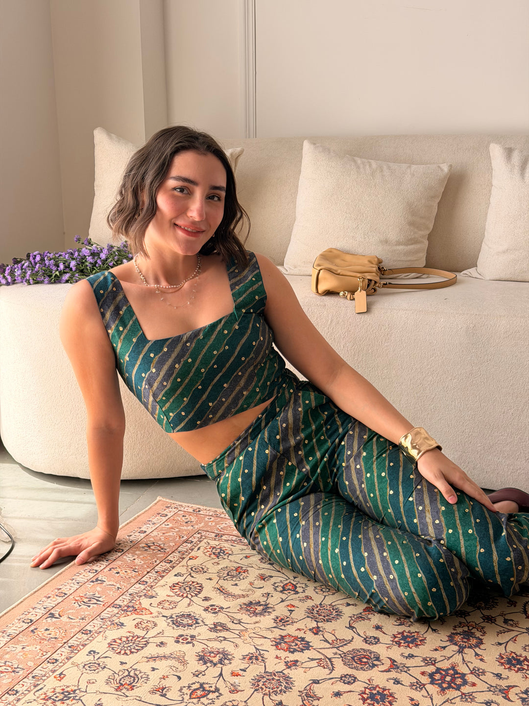 RAVEENA TOP - Evierose