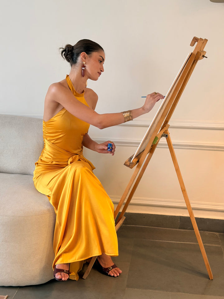 THE GOLDEN DRESS