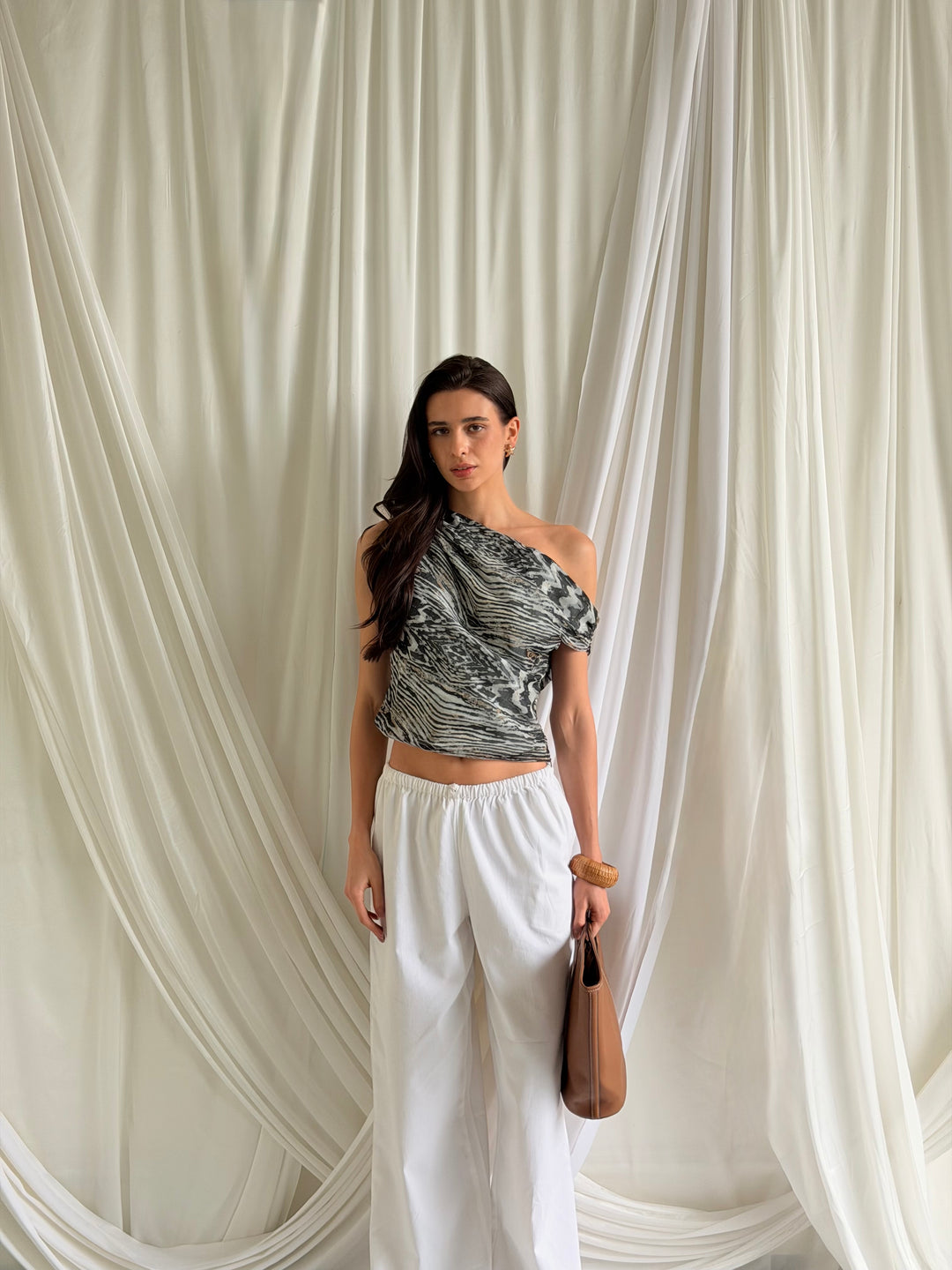 LEONA Top